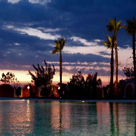 Chiusurelle Village 4*