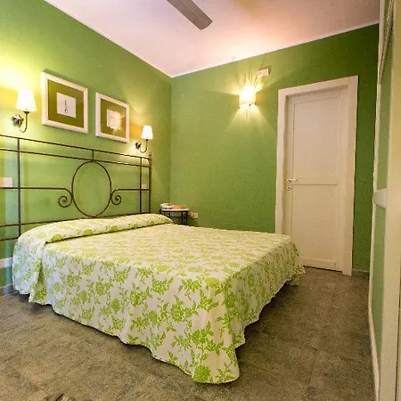 Отель Chiusurelle Village 4*