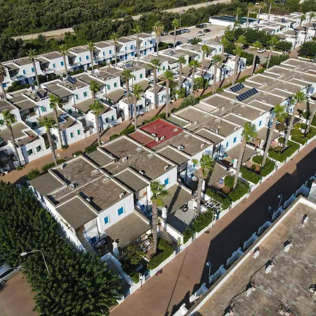 Chiusurelle Village 4*