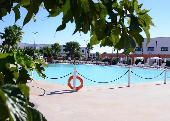 Hotel Chiusurelle Village 4*
